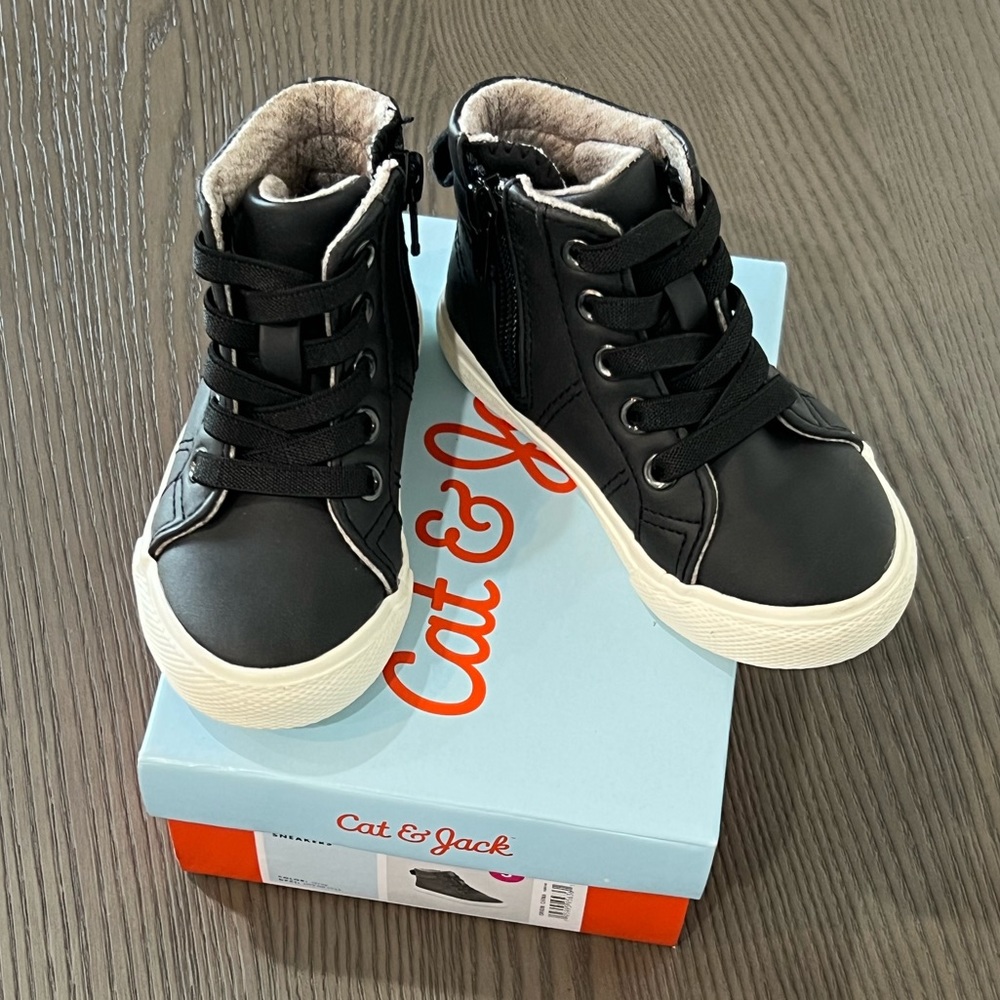 Cat & Jack Rylan Sneakers
